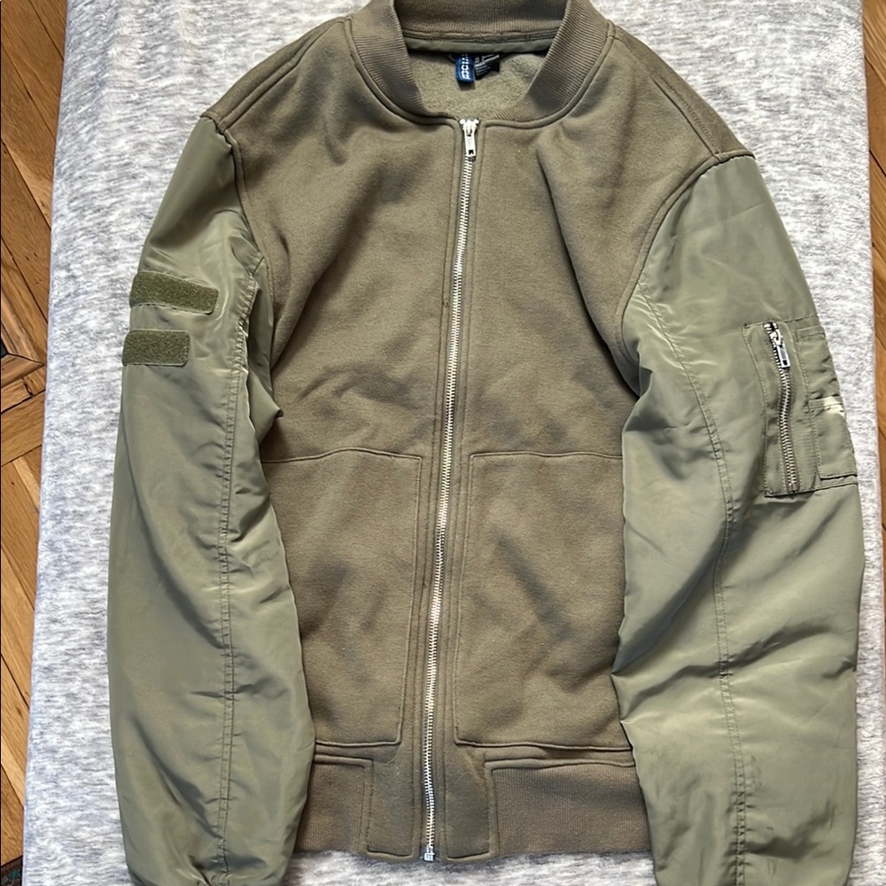 Divided Green Bomber Jacket with Ribbed Details